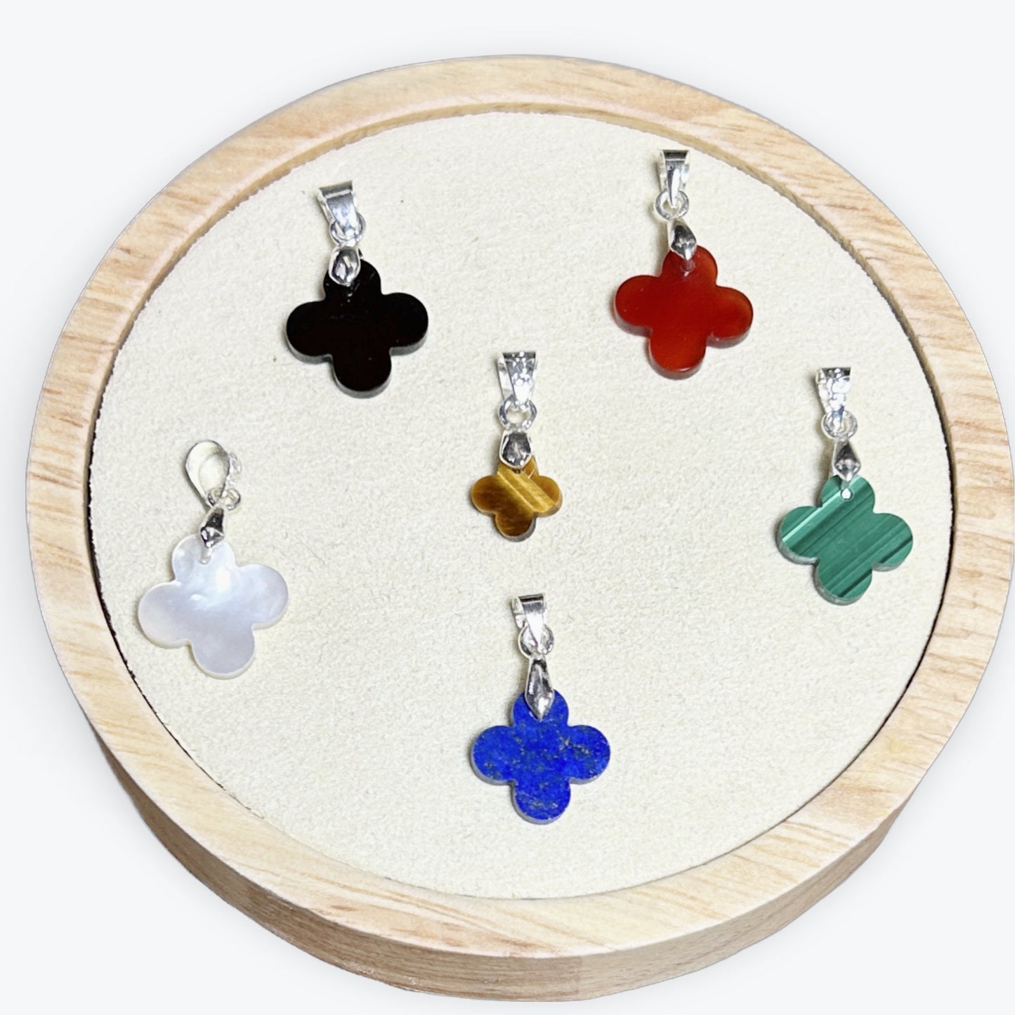 Pendentif trèfle