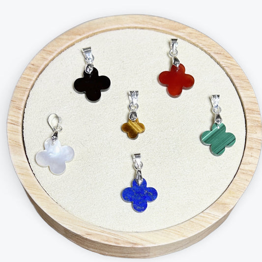 Pendentif trèfle