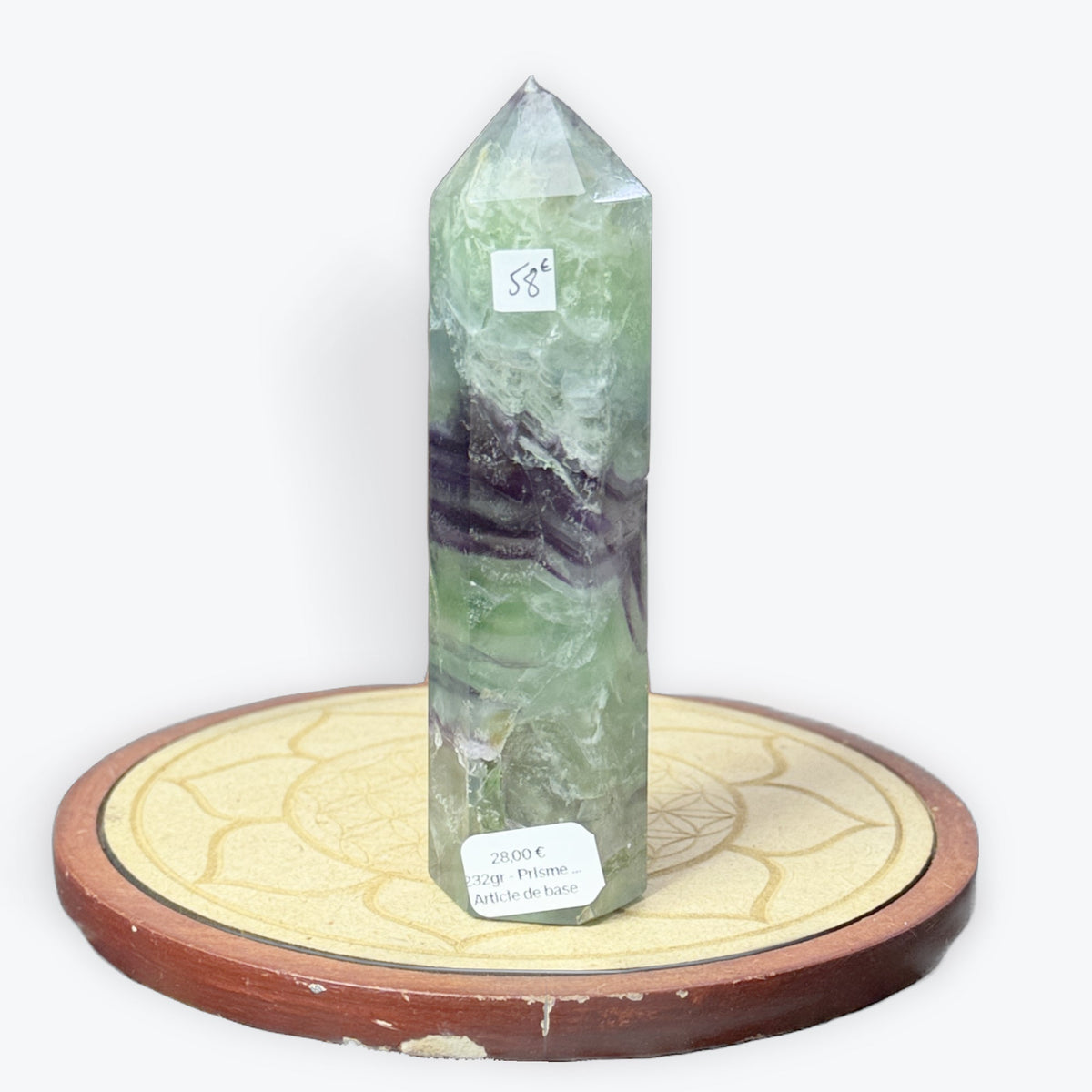 232gr - Prisme en fluorite naturelle (pointe légèrement abimé)