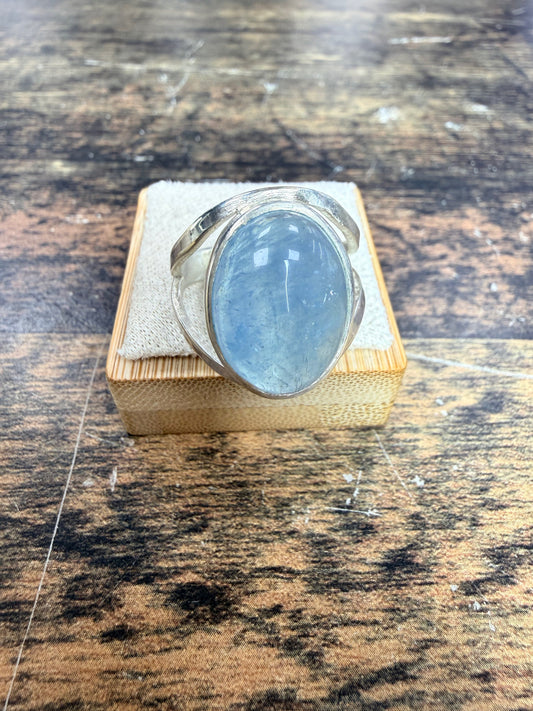 Bague ouvert aigue marine en cabochon