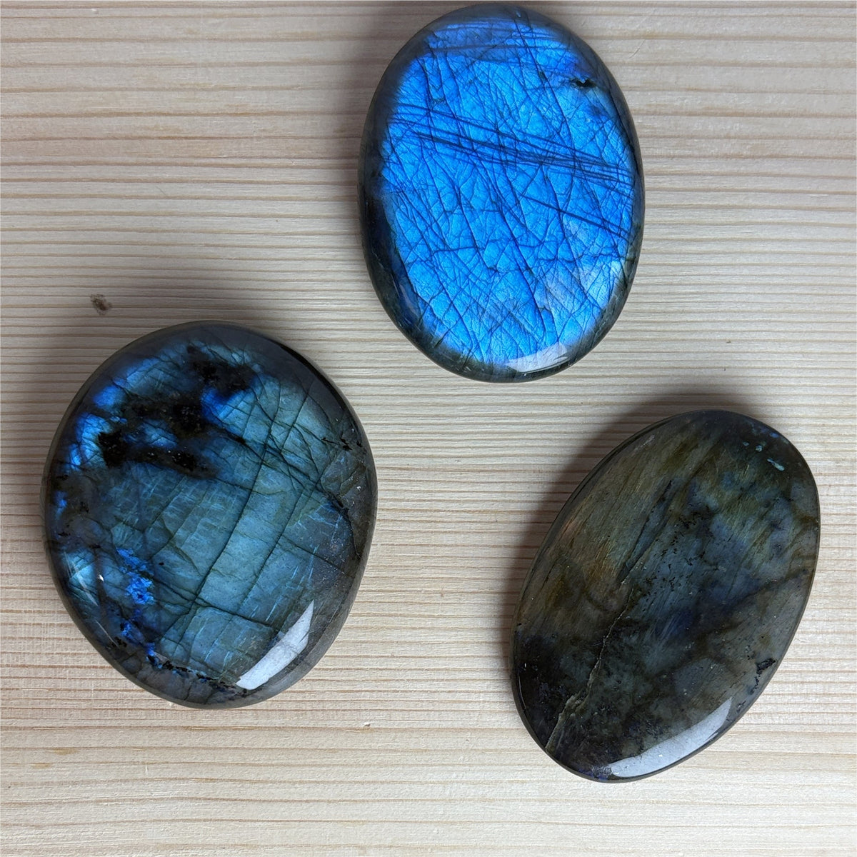 Galets en Labradorite extra qualité de Madagascar – photo 4
