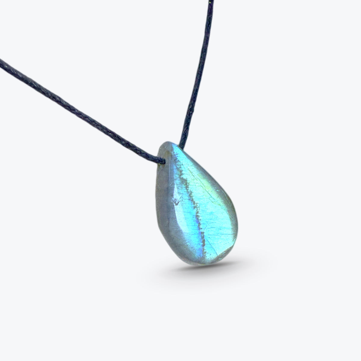 Pendentif en Labradorite Naturelle – Laiton – provenance Madagascar - Pièce unique