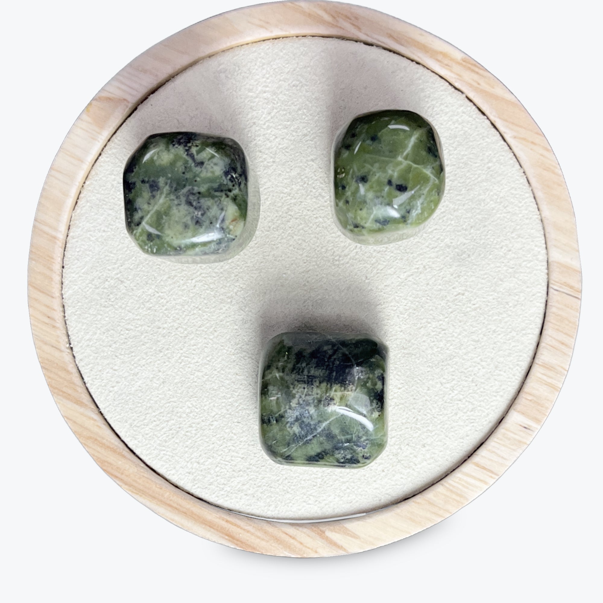 Jade Nephrite pierres roulées - 10gr Environ
