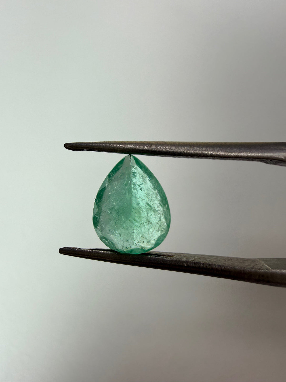 Gemme Emeraude Poire 1,21 Carat