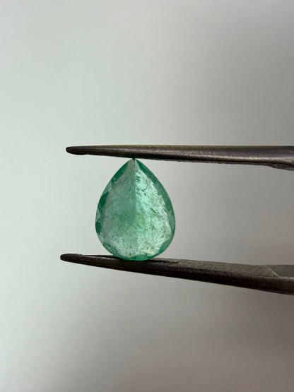 Gemme Emeraude Poire 1,21 Carat