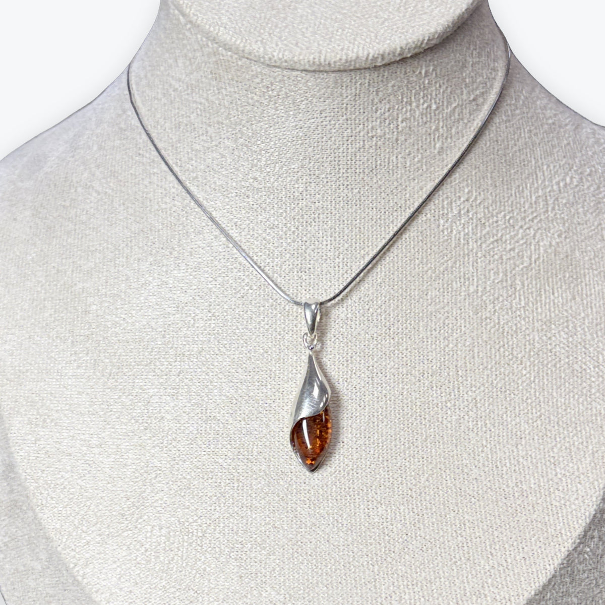 Pendentif Ambre marquise semi fermé - Argent 925