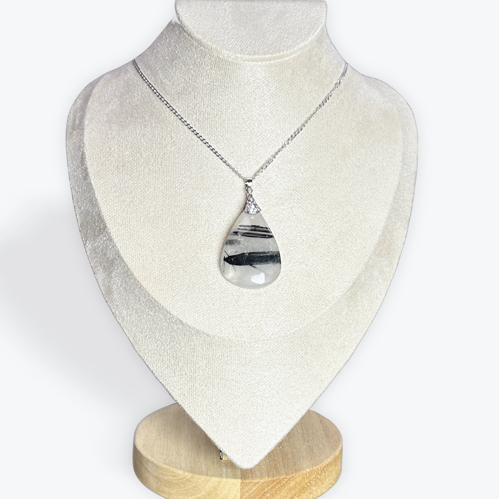 Pendentif Quartz avec inclusion de Tourmaline