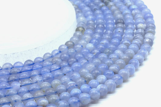 Perles Calcédoine Bleue 'AA' sur fil