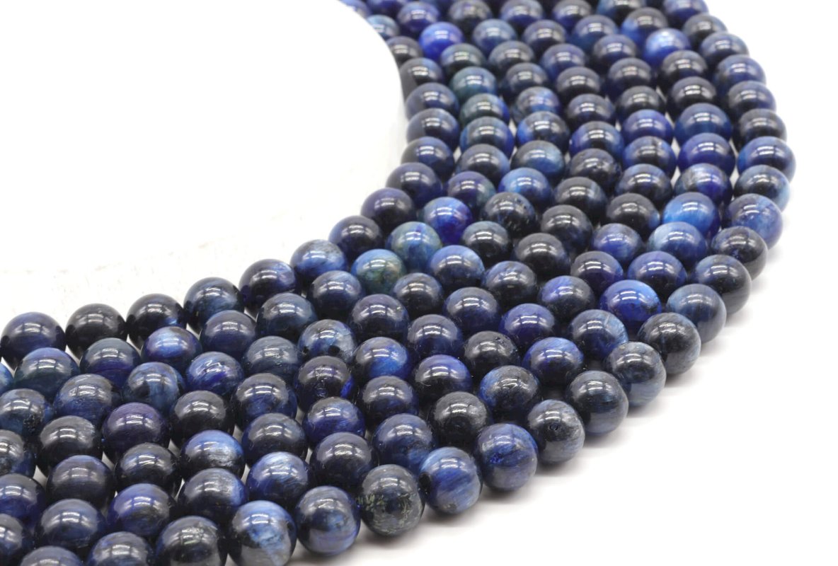 Perles Cyanite sur fil