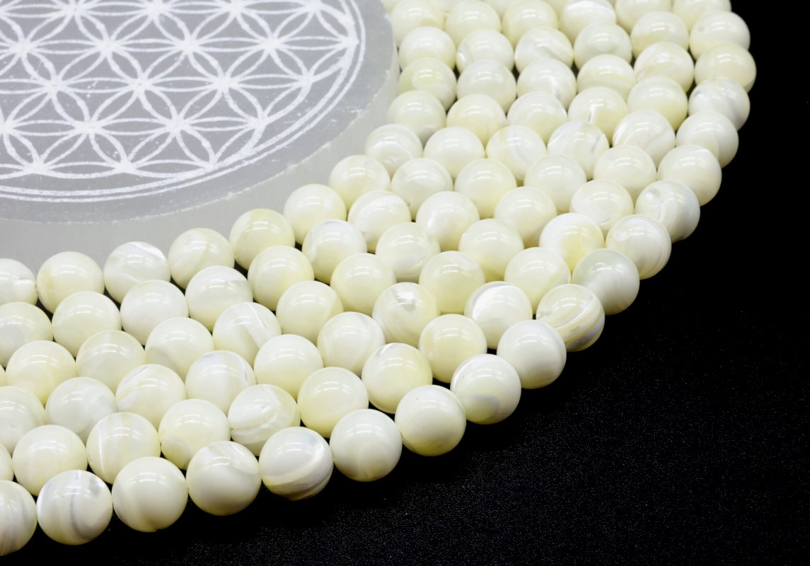 Perles Mother of Pearl sur fil