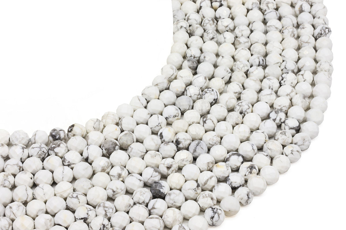 Perles facettées Howlite sur fil — 6 mm