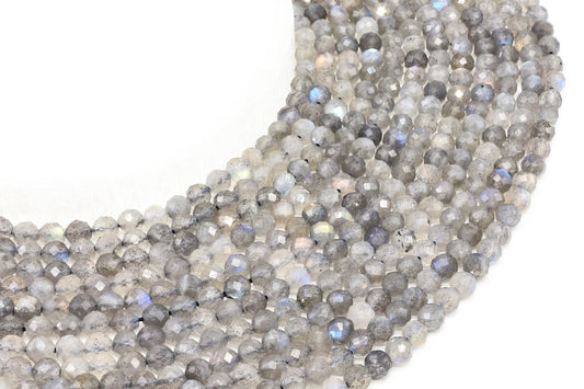Perles Facettées Labradorite sur Fil — 6 mm
