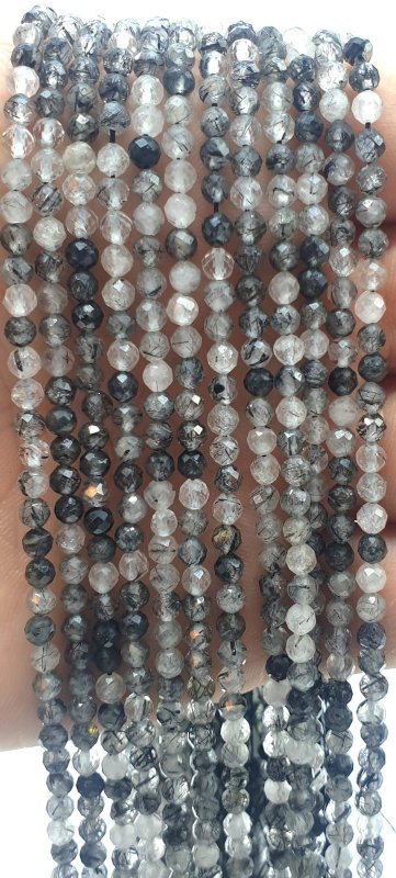 Perles facettées Quartz Tourmaline 3mm sur fil 38cm