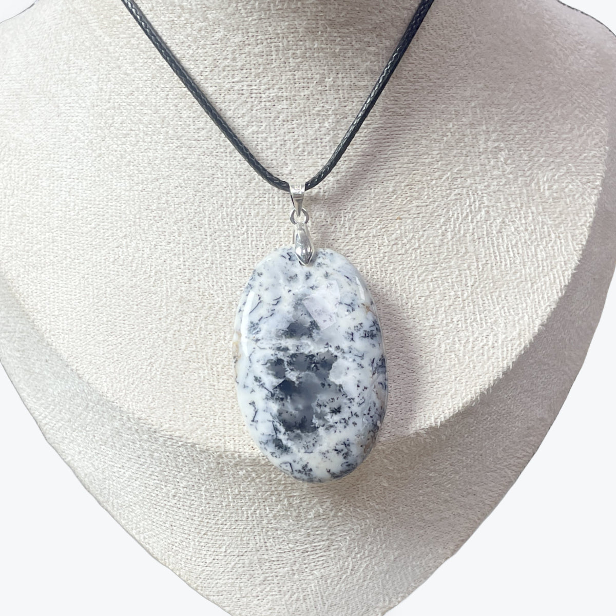 Pendentif Opale Merlinite — 2 à 4,2 cm