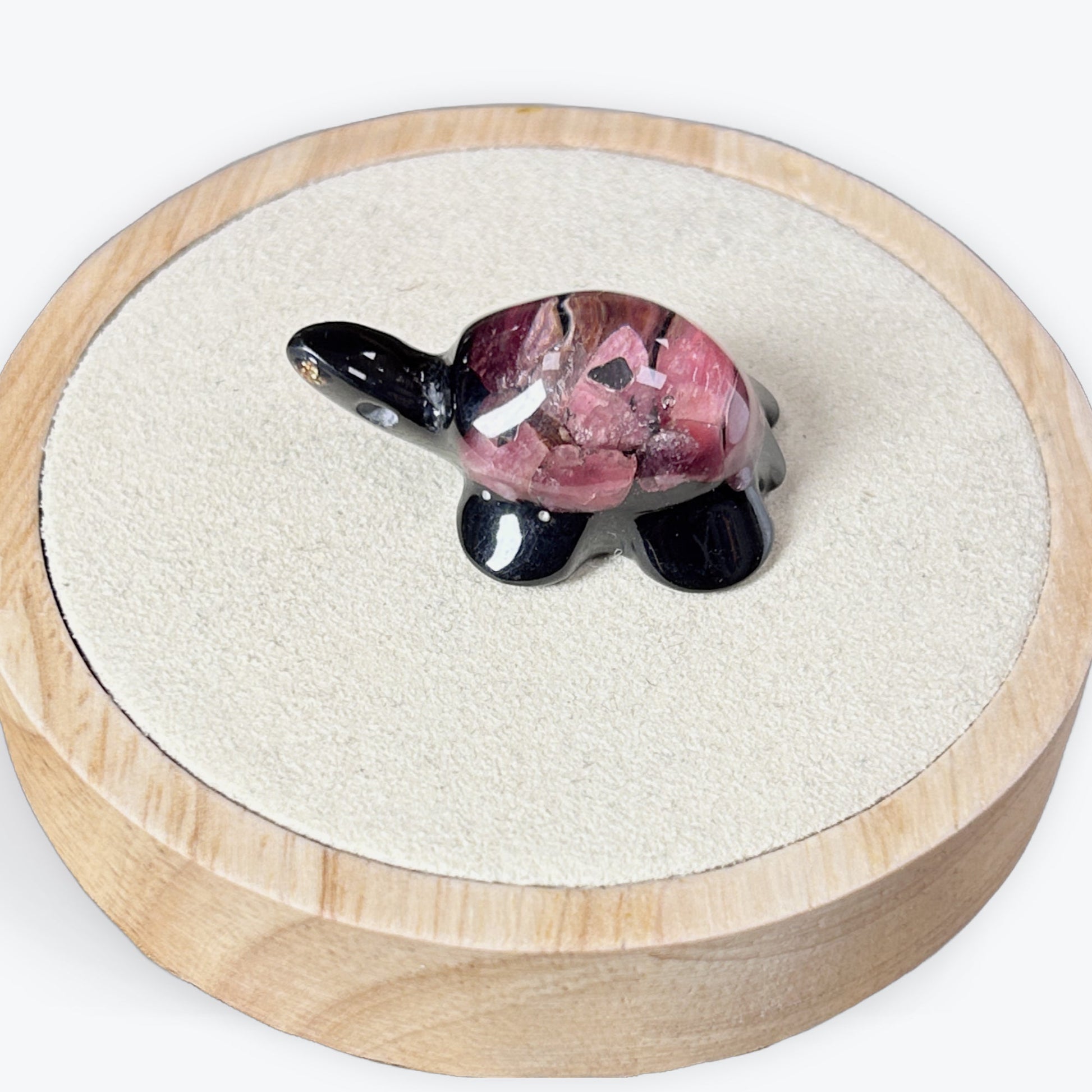 Tortue en Résine avec Thulite