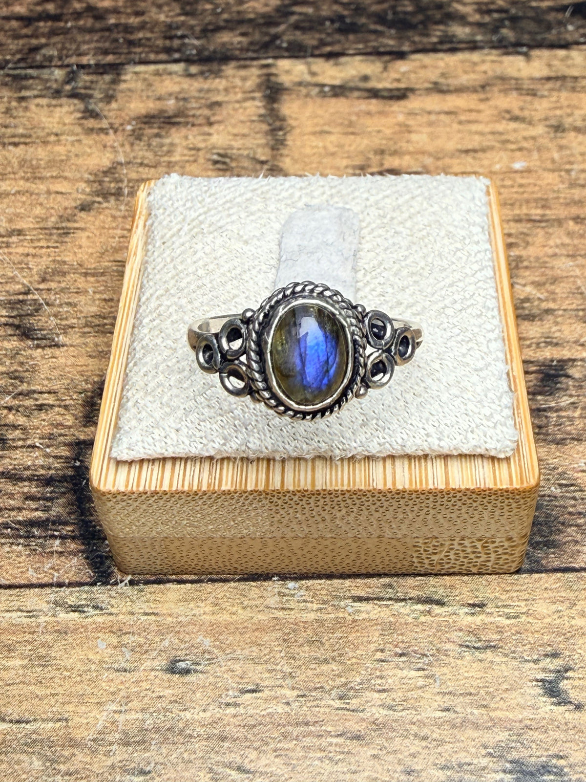 Bague Labradorite ovale