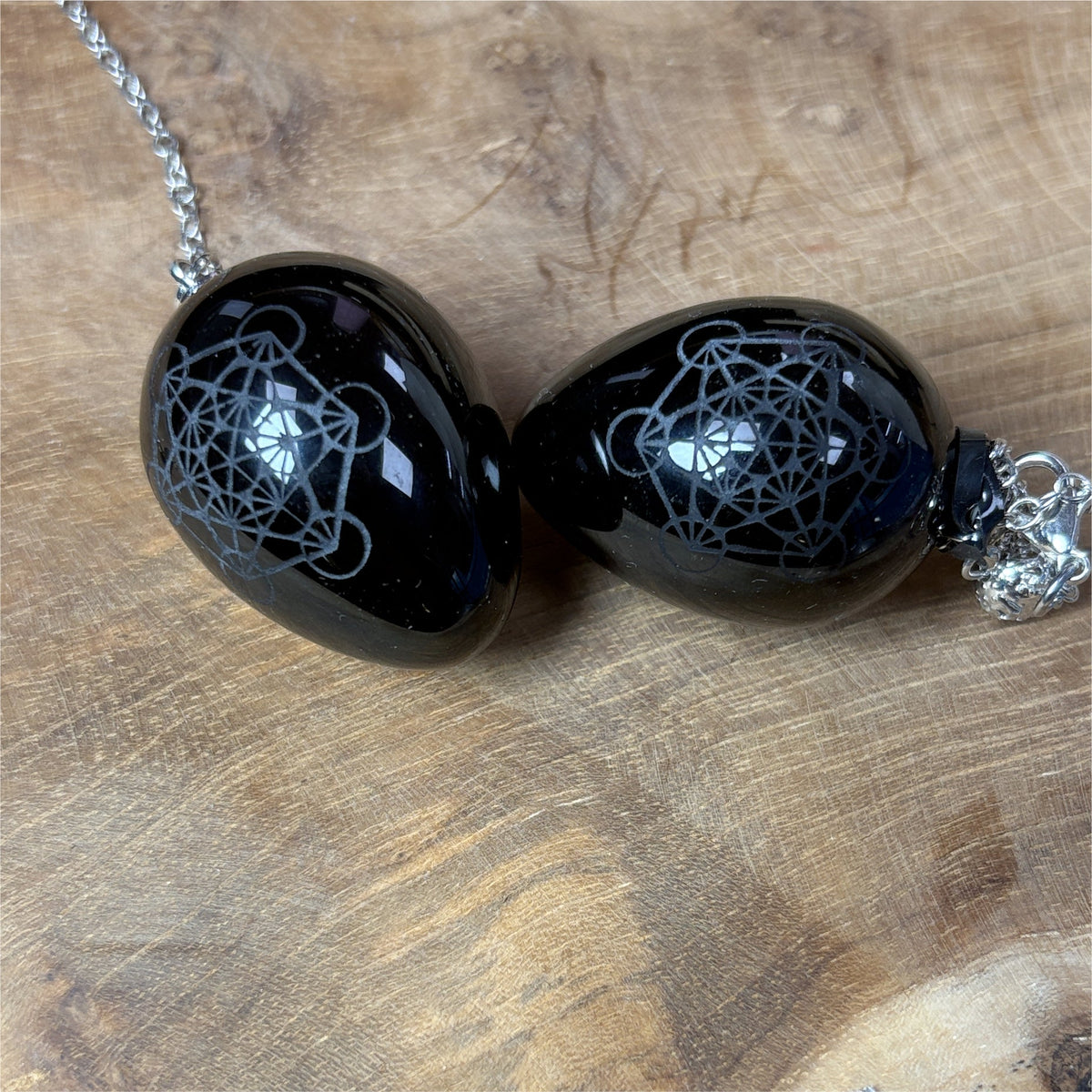 Pendule Obsidienne Noir gravee Metatron