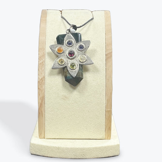 Pendentif Pointe Agate avec Fleur 7 Chakras