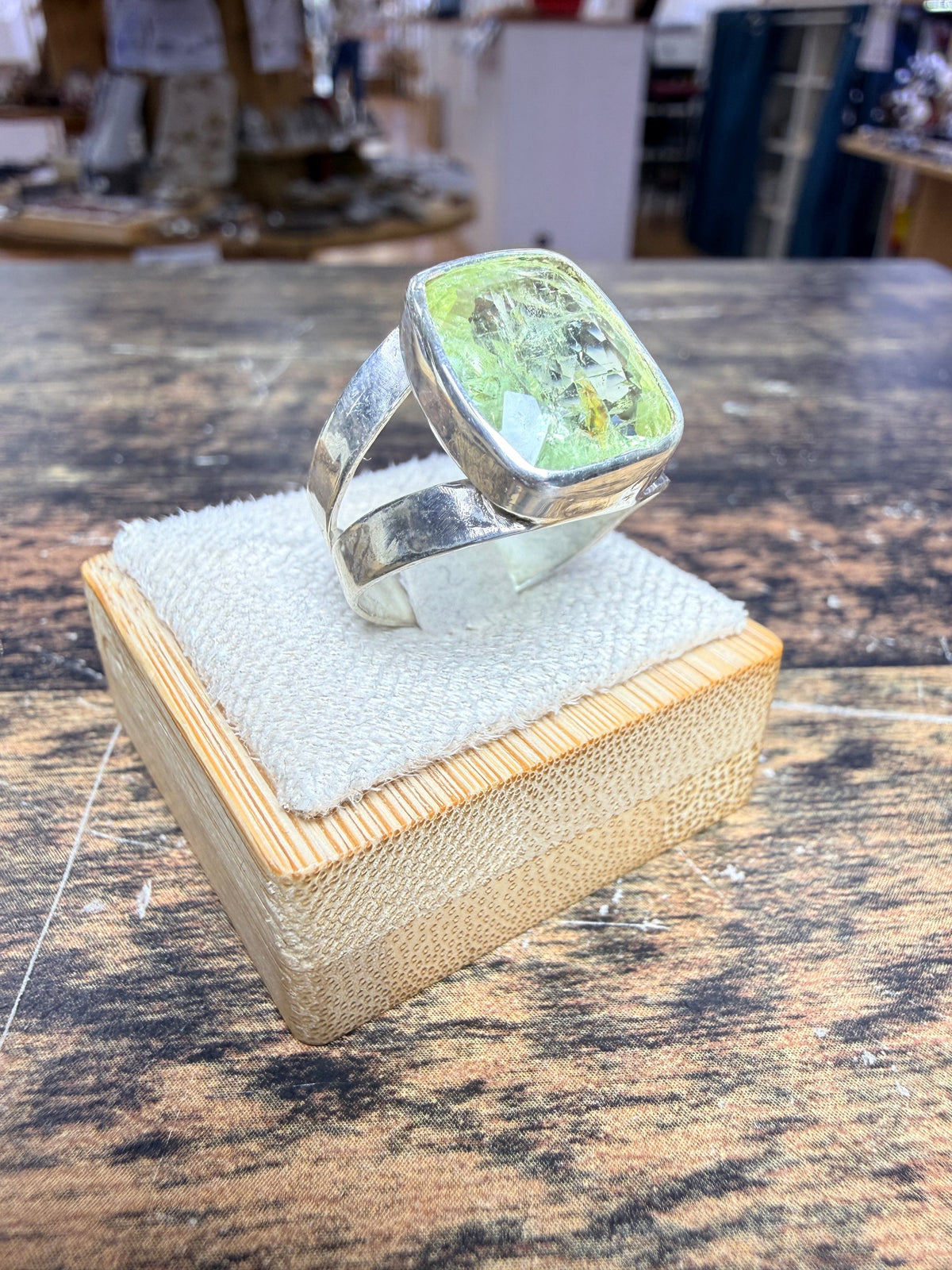 Bague Beryl vert taille cousin