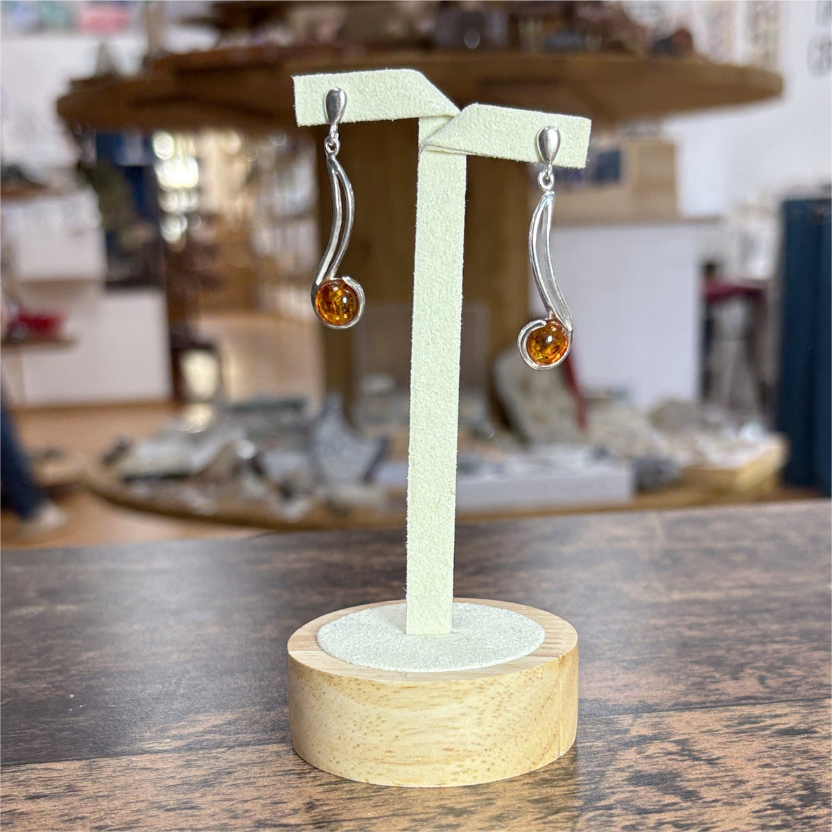 Boucles d'oreilles pendante longue en Ambre rond - Argent 925