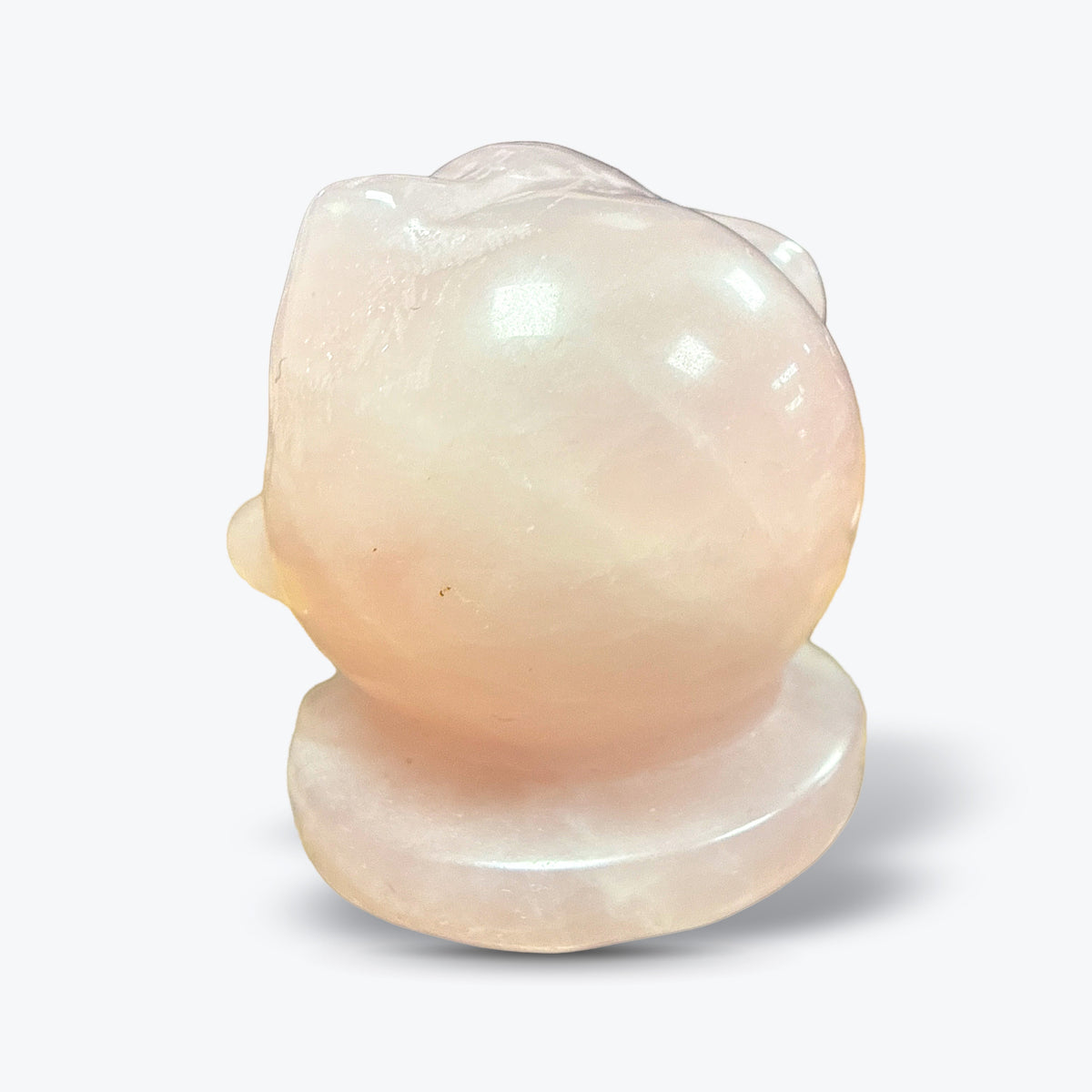 Figurine Pokémon sculptée en Quartz Rose Naturel du Brésil – socle rond, polie - Pièce unique | 48gr - 3x3cm