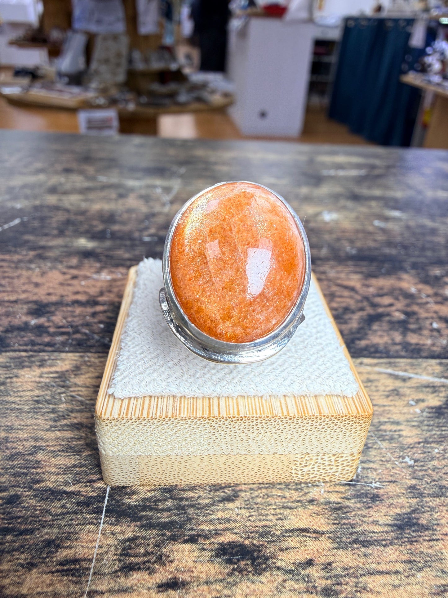 Bague Pierre de soleil cabochon
