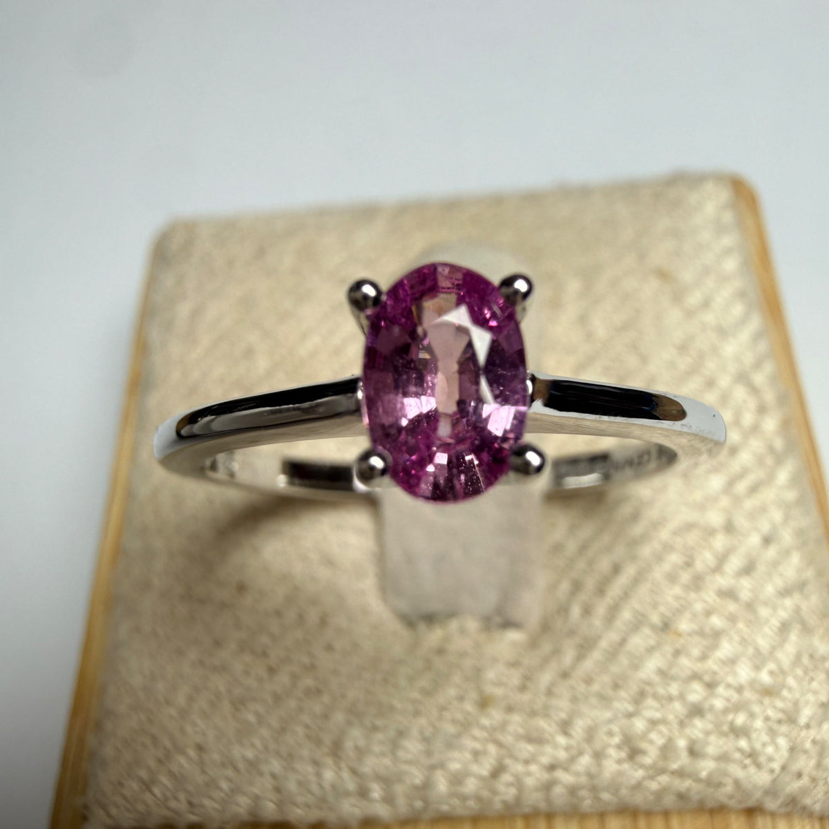 Bague en Saphir Naturel – Tailles 52 à 56 – Argent 925 – provenance Sri Lanka