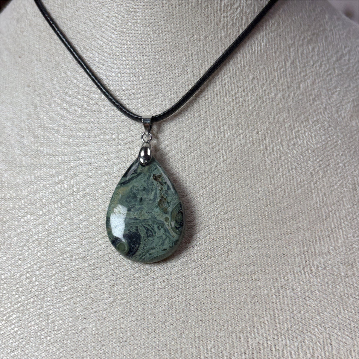 Pendentif Jaspe Kambaba - Bélière Acier Inoxydable