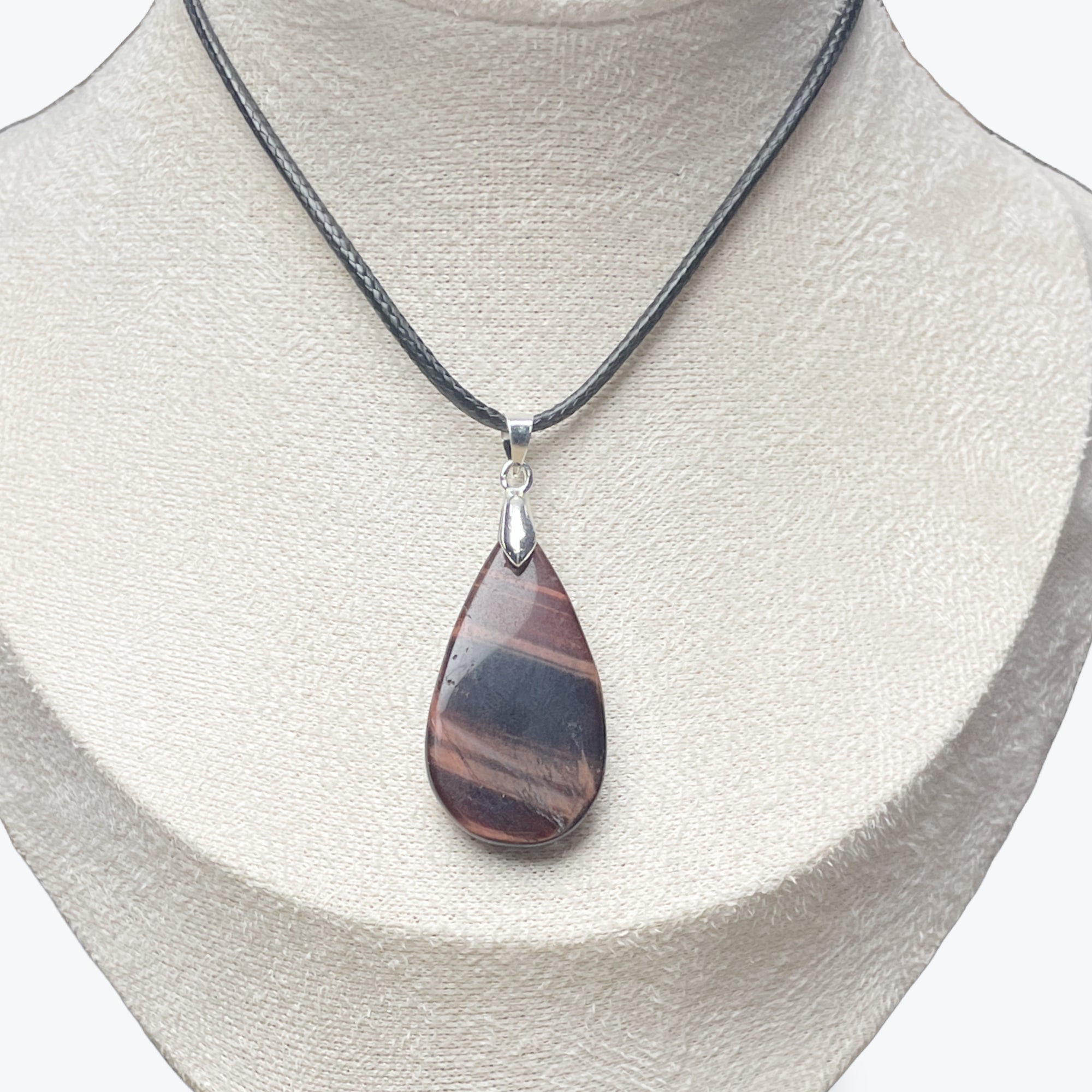 Pendentif Oeil de taureau goutte 3,1x1,7cm