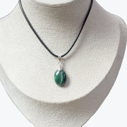 Pendentif Malachite Ovale 1,6x1,2cm