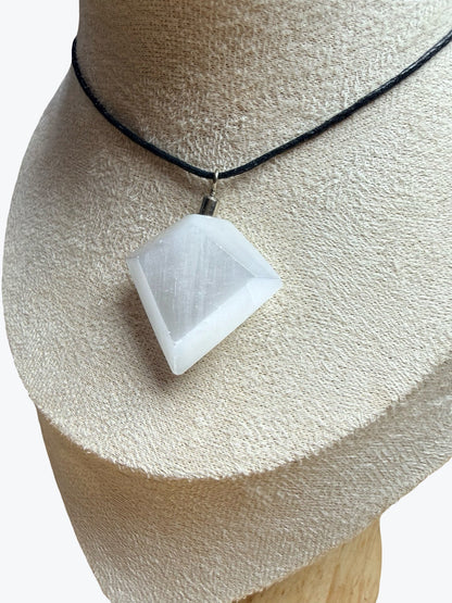 pendentif selenite | 3x4cm 8gr