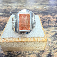 Bague Tourmaline orange décors en fleurs
