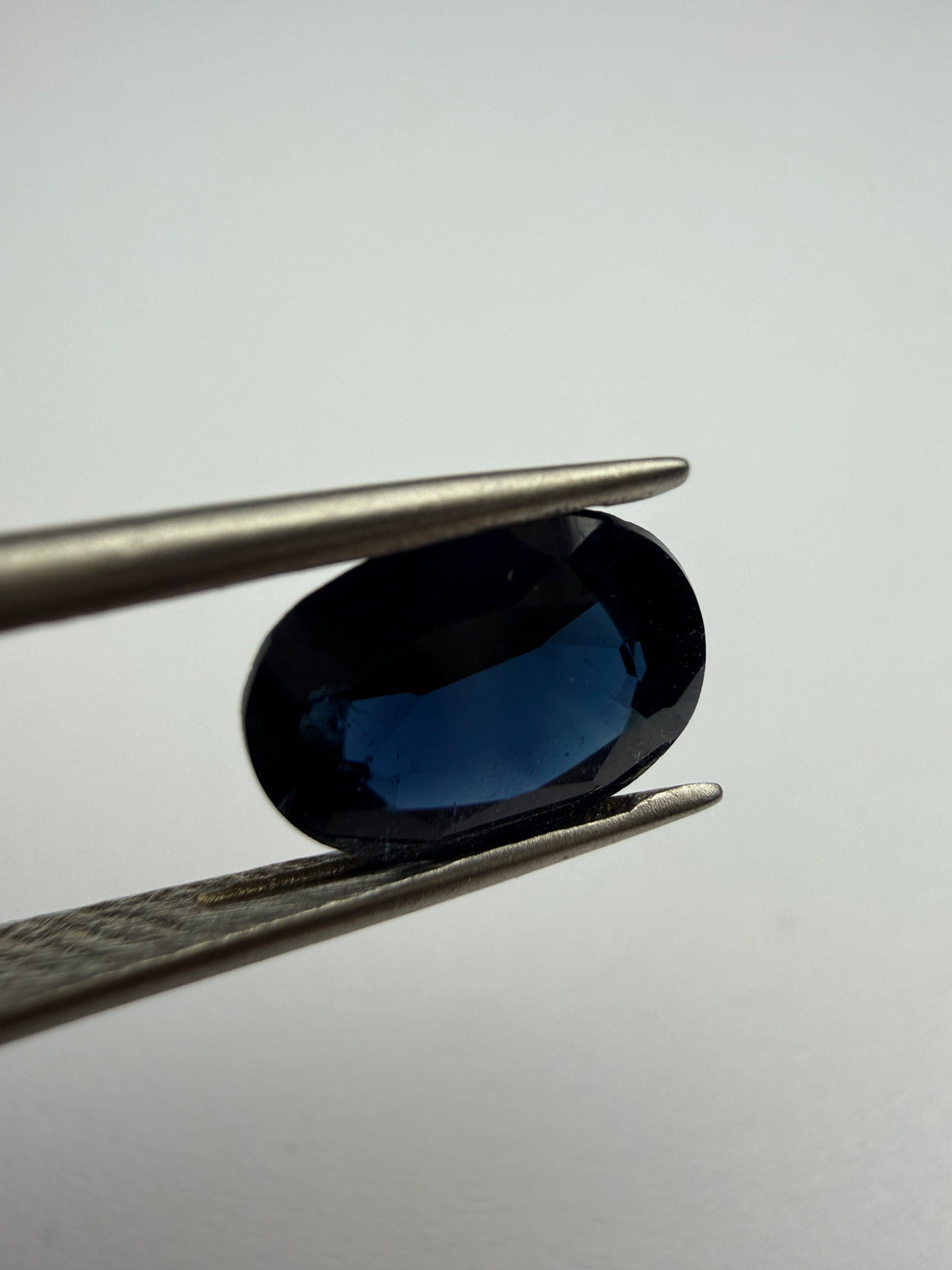 Gemme Saphir Ovale 1,34 Carat