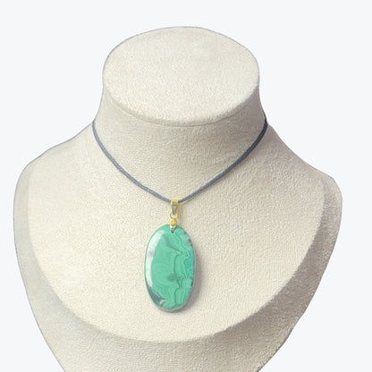 Pendentif Malachite Ovale — 3,5 à 3,8 cm