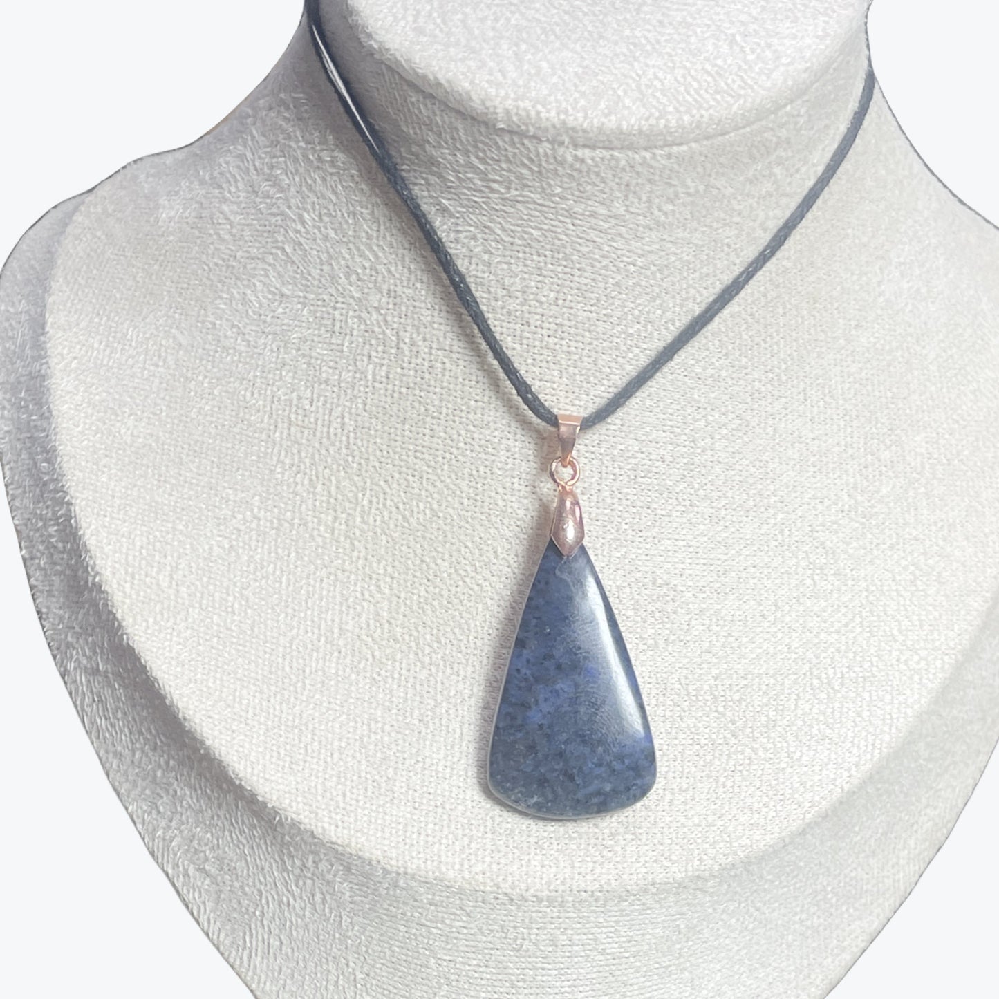 Pendentif cordiérite goutte