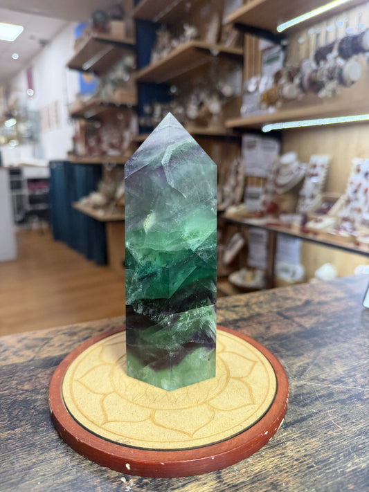Prisme En fluorite Naturelle | 1,3 kg - 17x6cm