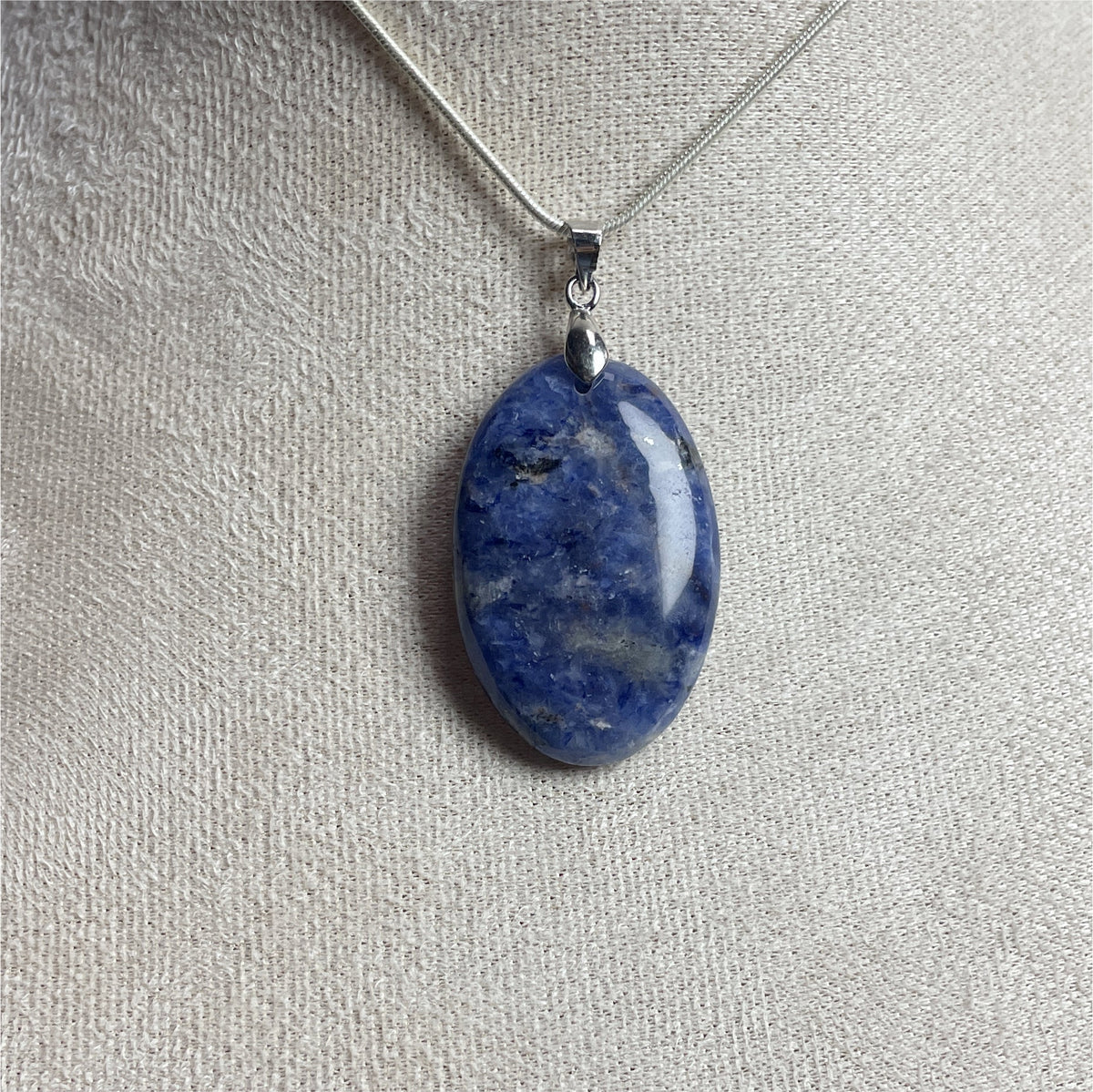 Pendentif Dumortierite Ovale