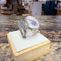 Bague chevalière Morganite