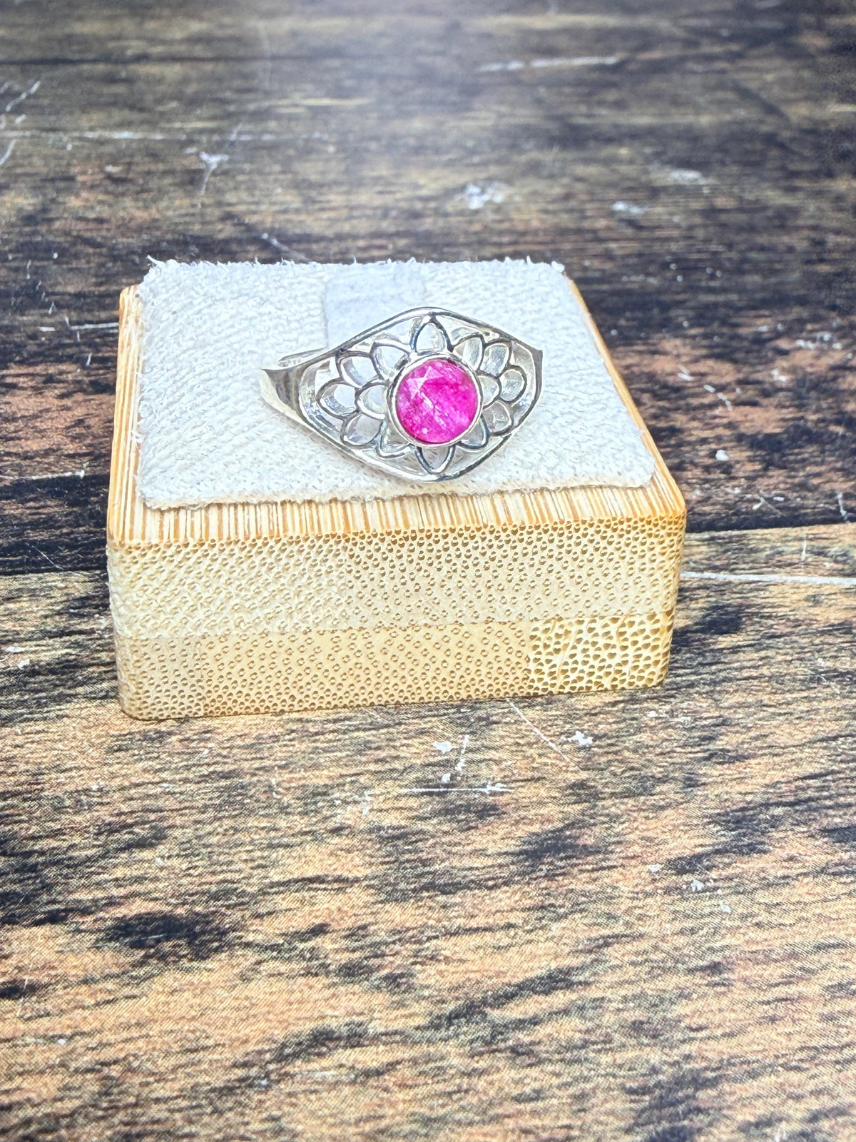 Bague Rubis ronde Sélénita