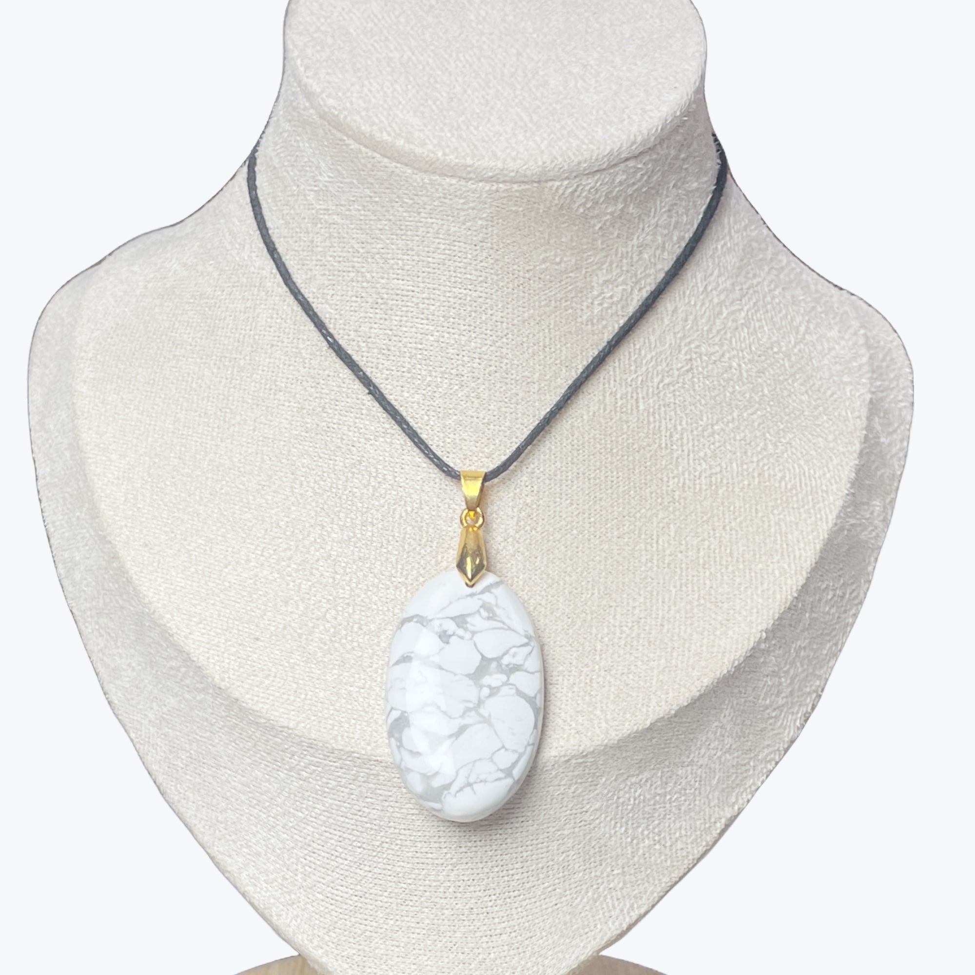 Pendentif Howlite Ovale