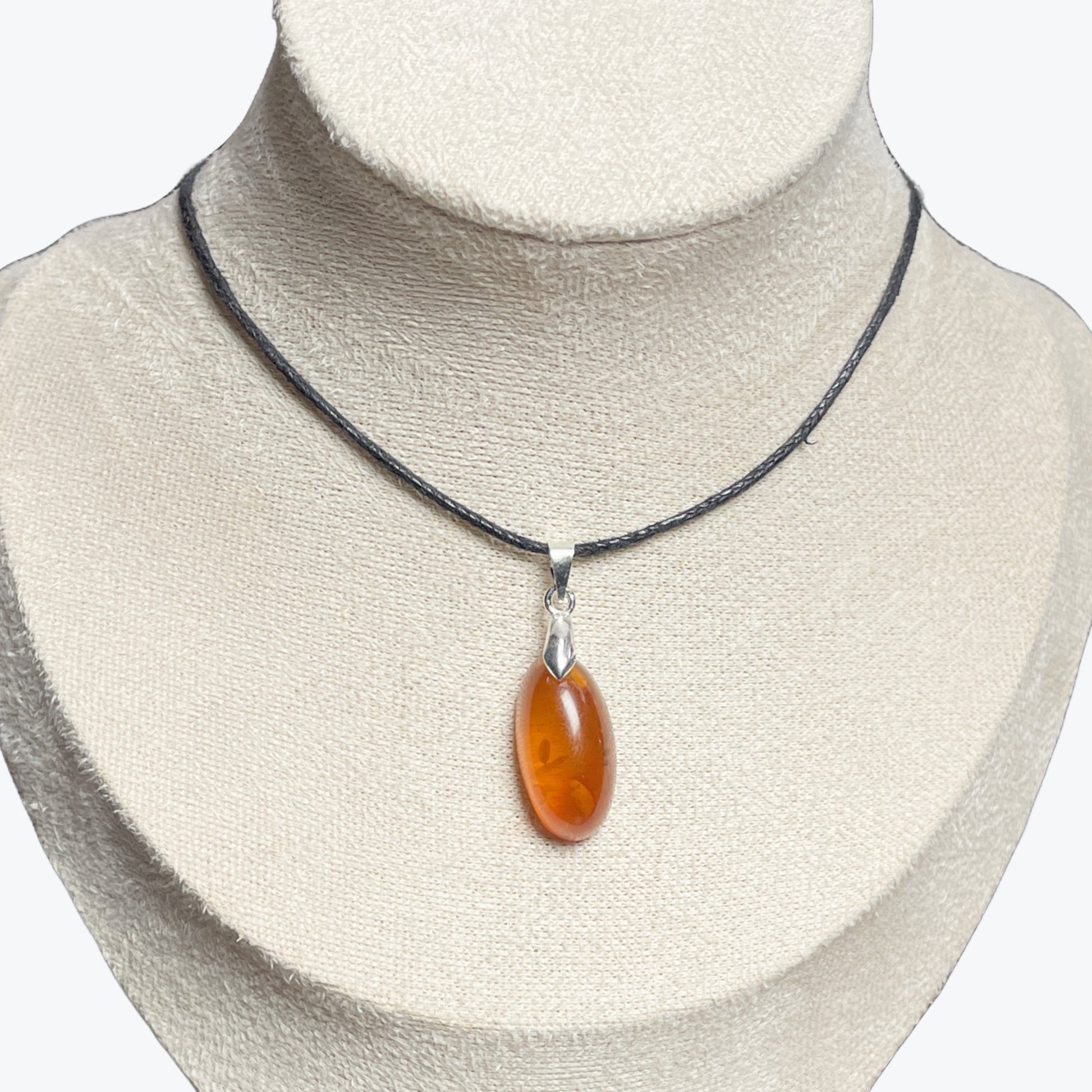 Pendentif Ambre cabochon