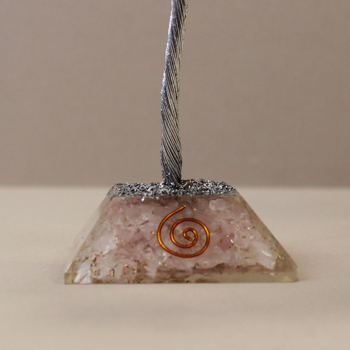 Arbre de Vie Quartz Rose & Orgonite - 160 Pierres – photo 4
