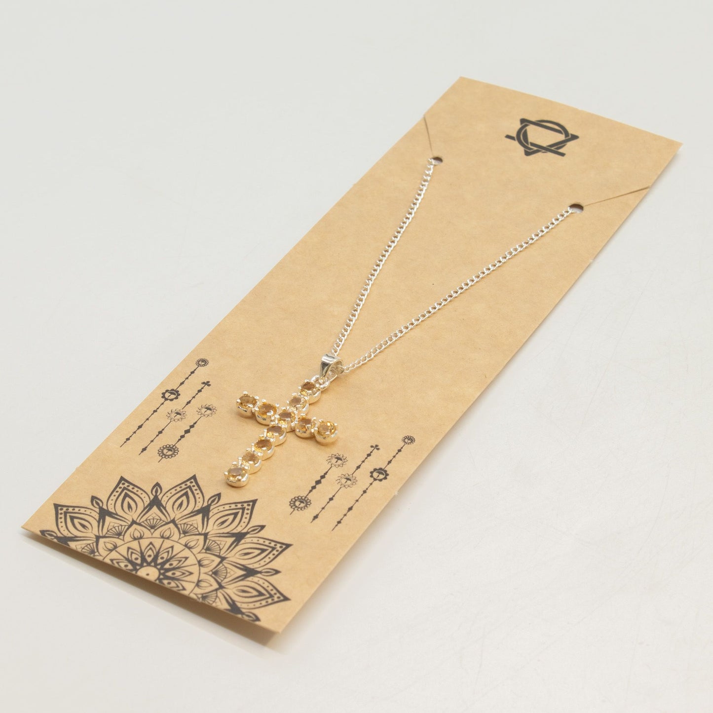 Pendentif Croix Argentée - Pierres Dorées