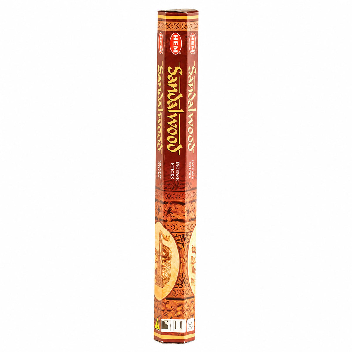 Étui hexagonal d'encens HEM Sandalwood aux motifs bruns et dorés sur fond blanc