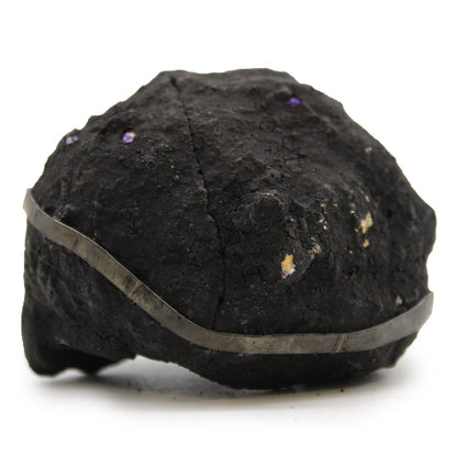 Géode Calcite Teintée Roche Noire — Intérieur Violet – photo 2