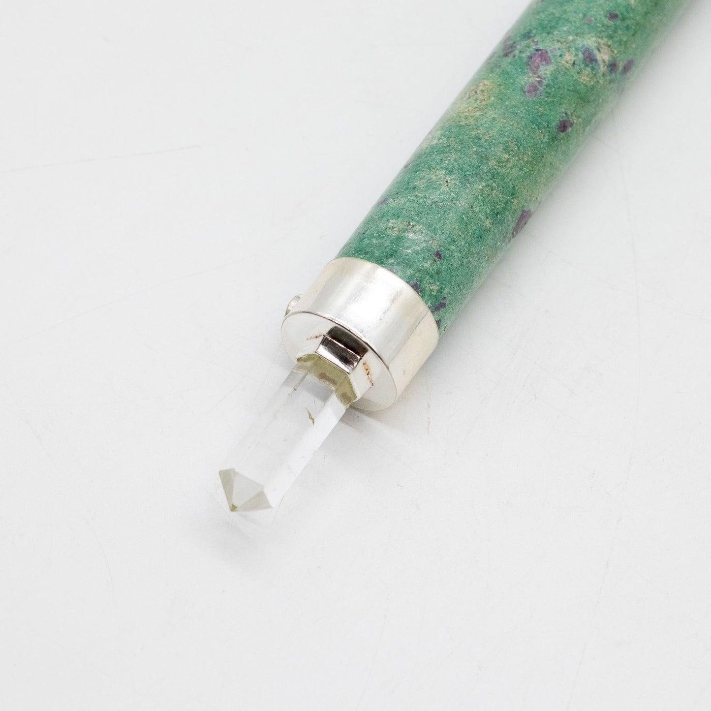 Baguette Fuchsite rubis et Quartz rose à sphère - 23 cm