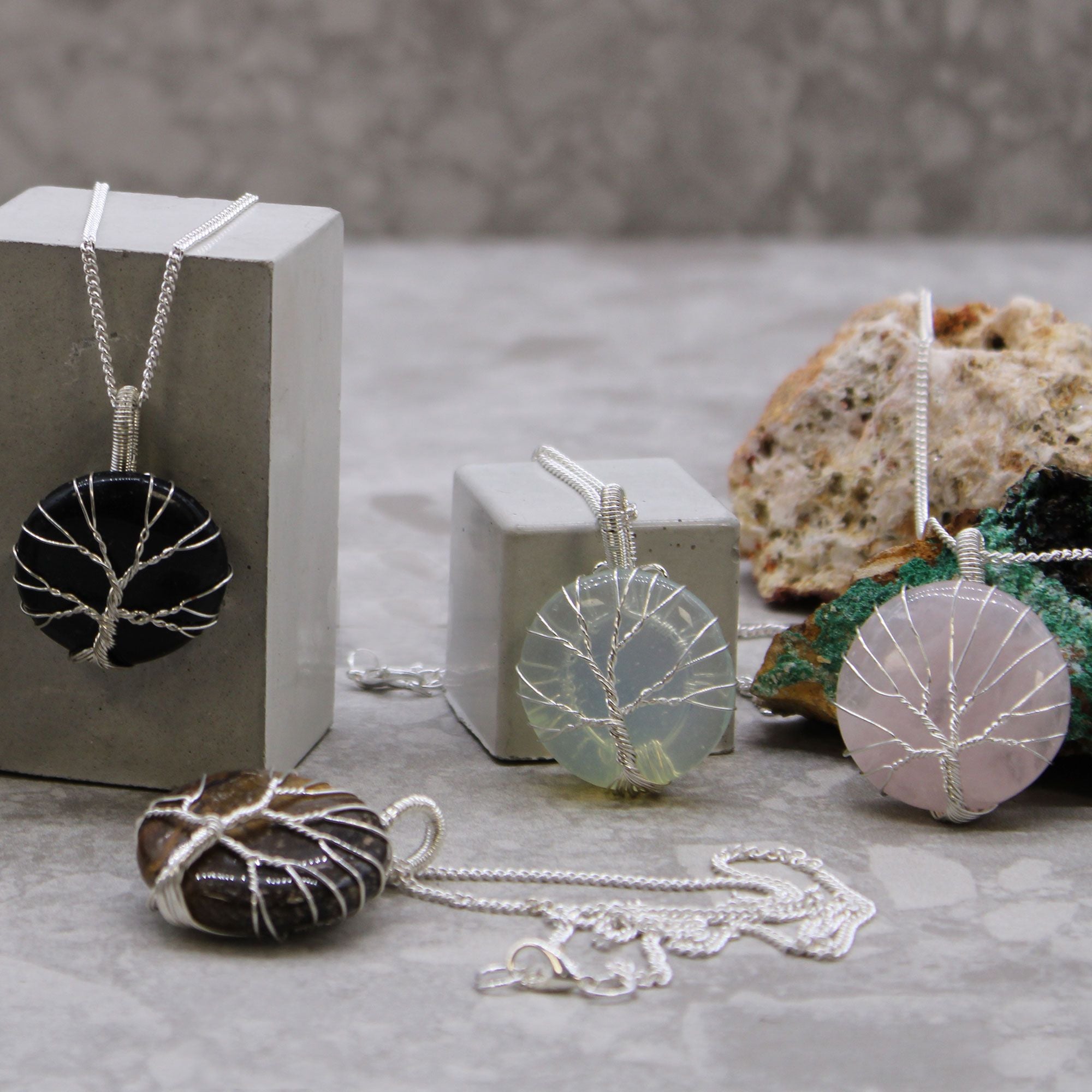 Tree of Life Gemstone Necklace - Black Onyx - photo 4