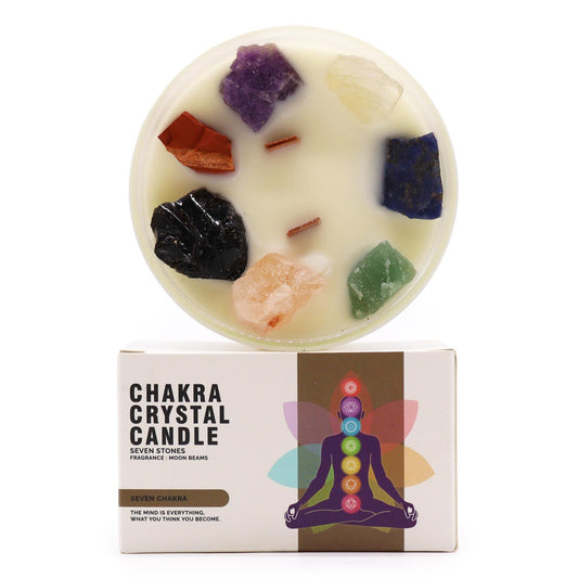 Bougie blanche en cire de soja ornée de sept pierres brutes des chakras sur son coffret
