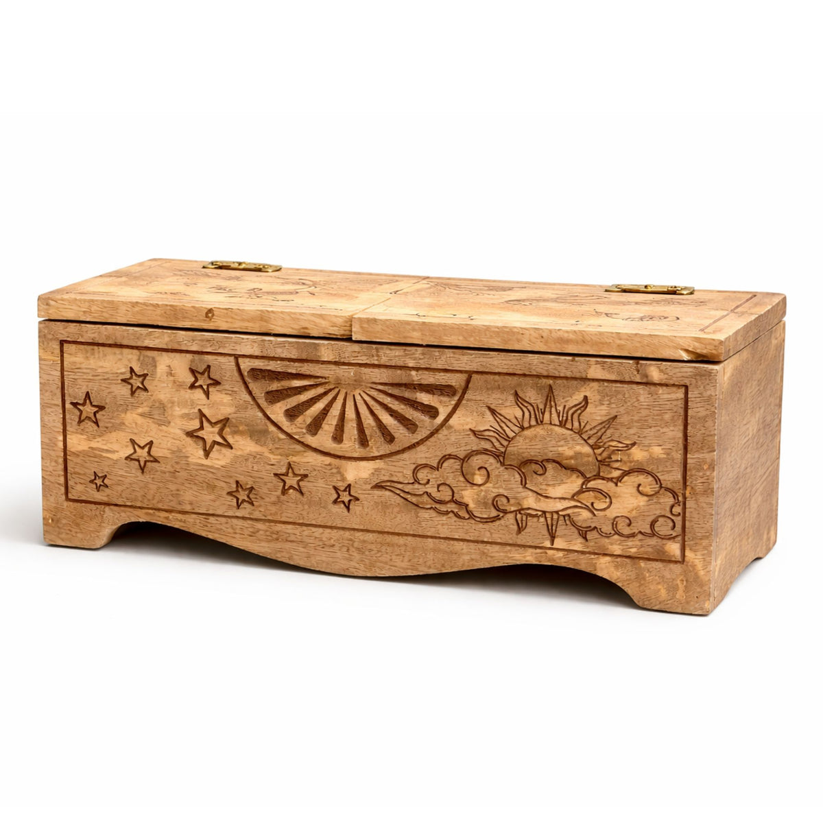 Boîte en bois sculptée de soleil, nuages et étoiles avec charnières dorées