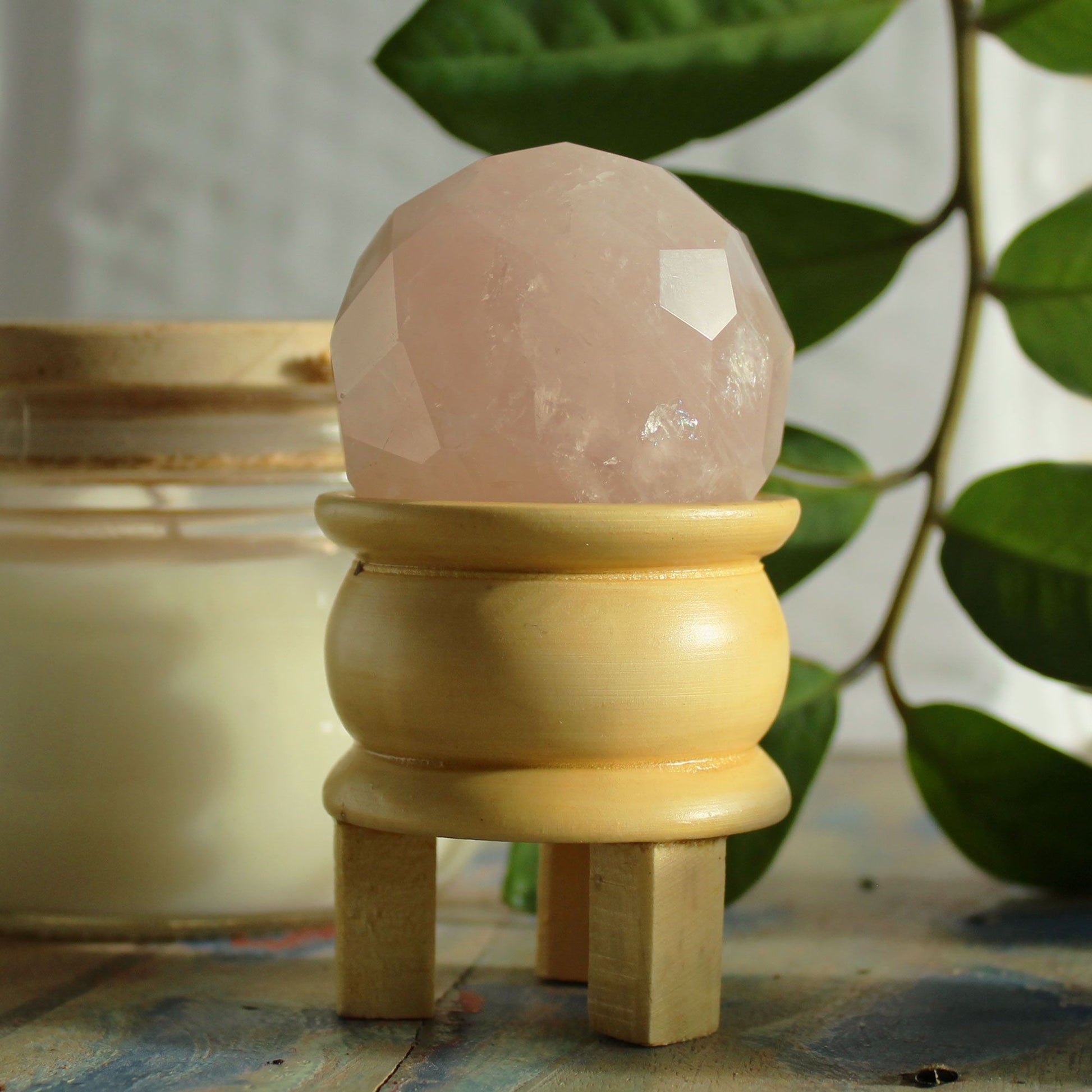 Boule de guérison facettée - Quartz Rose - photo 2